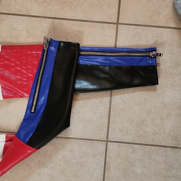 Current Mood Moto Pants. Size Small - Picture 4 of 10